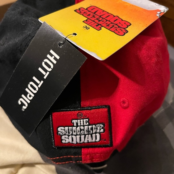 The Suicide Squad Harley Quinn hat - Picture 3 of 3